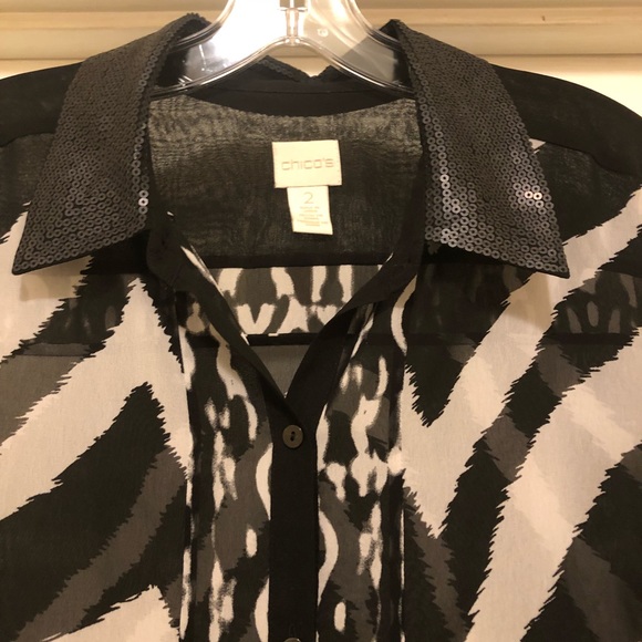 Beautiful blouse by Chico’s. - Picture 4 of 4